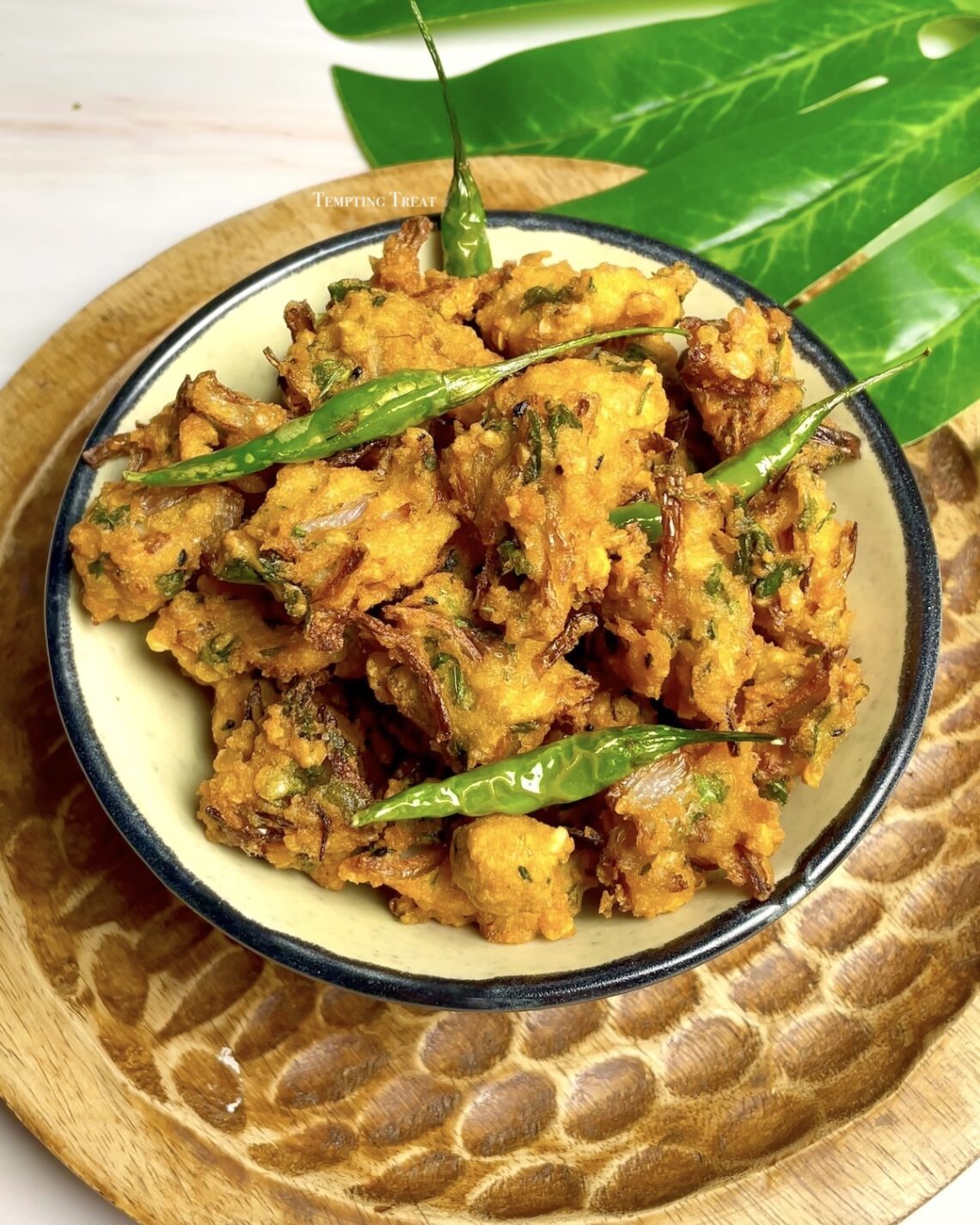 Masoor Dal Pyaz Pakoda Recipe