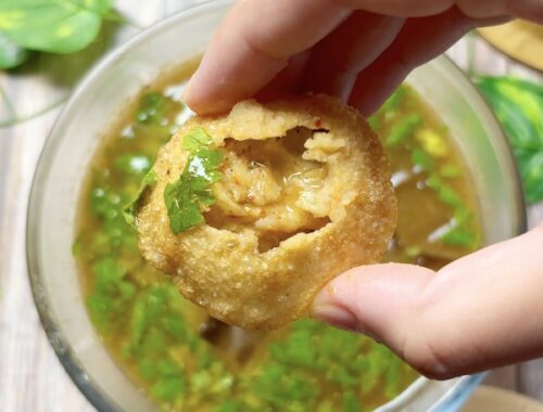 Kolkata-Style Puchka (Pani Puri) Recipe