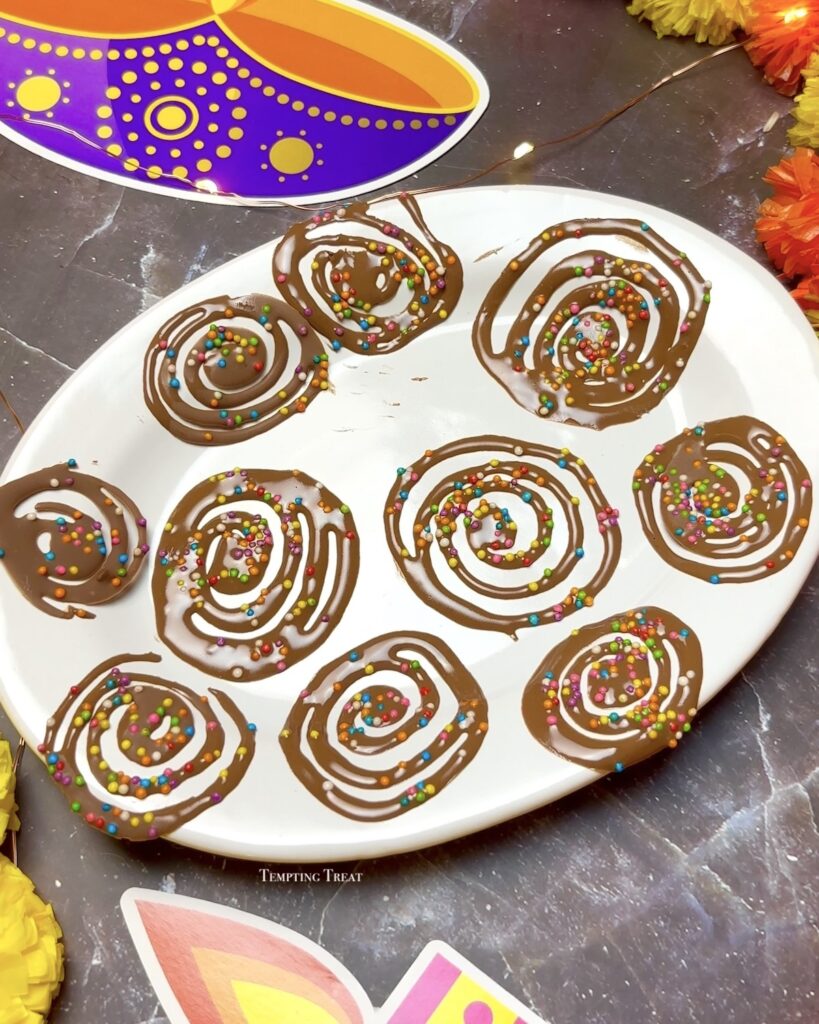 chocolate chakri/chakkarginni (spirals)