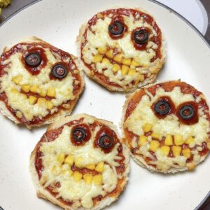 Bhoot/Ghost Pizza Recipe