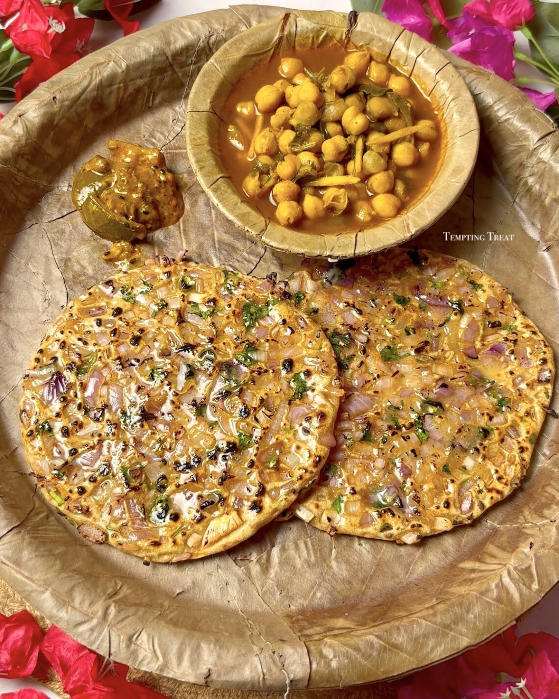 Masala Pyaz Ki Roti